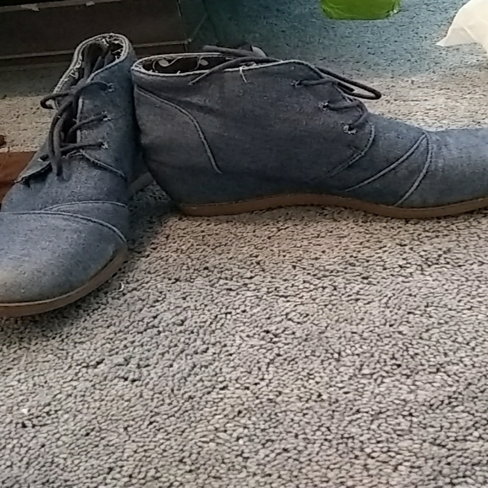 Blue casual wedges